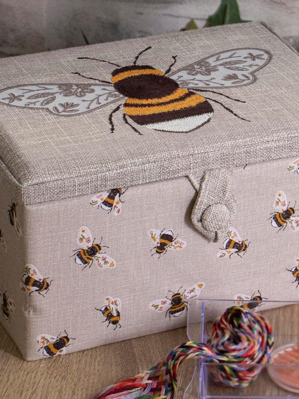 Medium Sewing Box Organiser - Picture 8 of 10